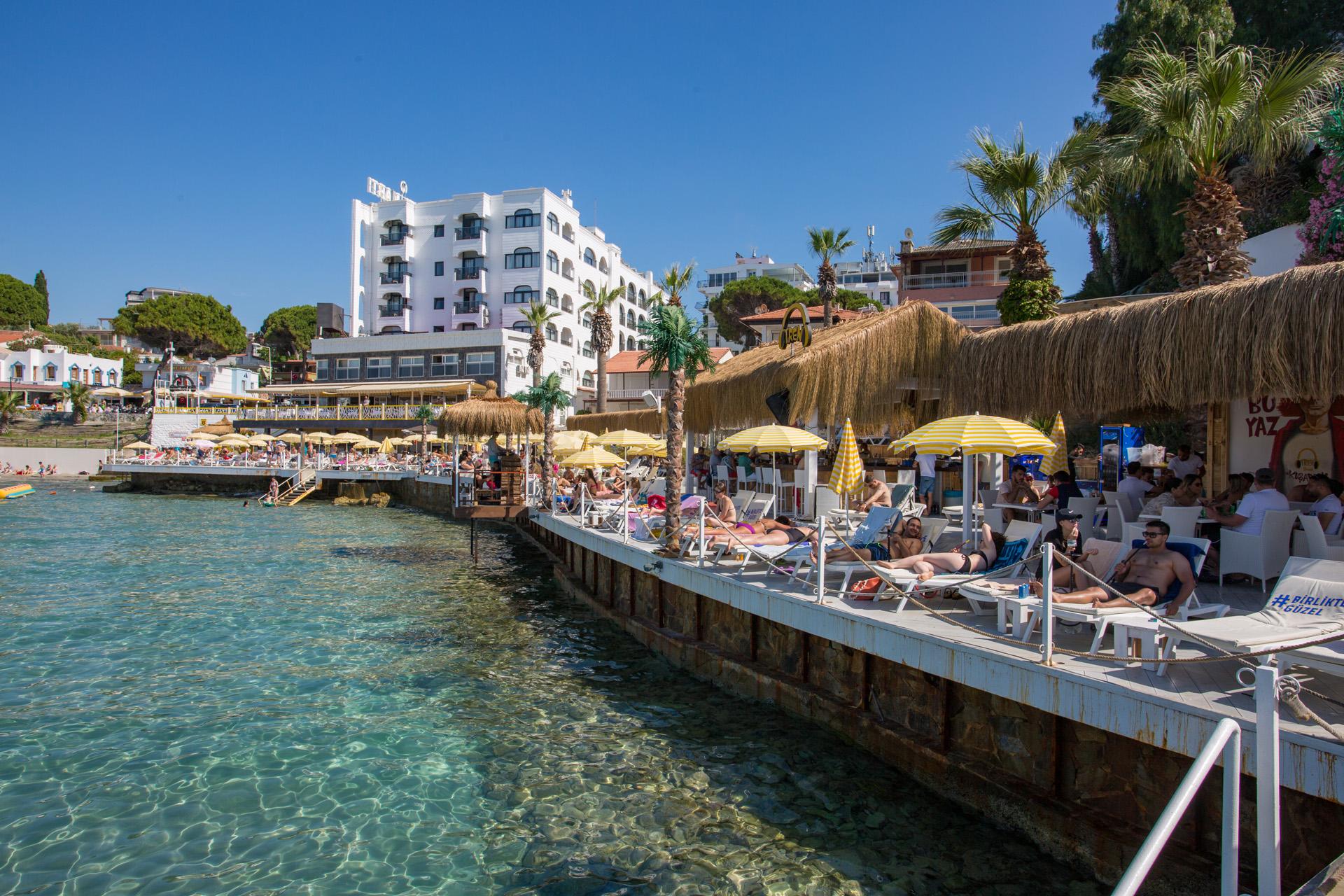 Marti Prime Beach Hotel Kusadasi Exterior photo