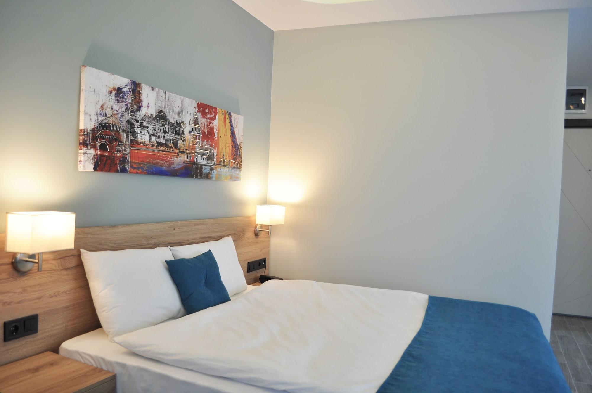 Marti Prime Beach Hotel Kusadasi Exterior photo
