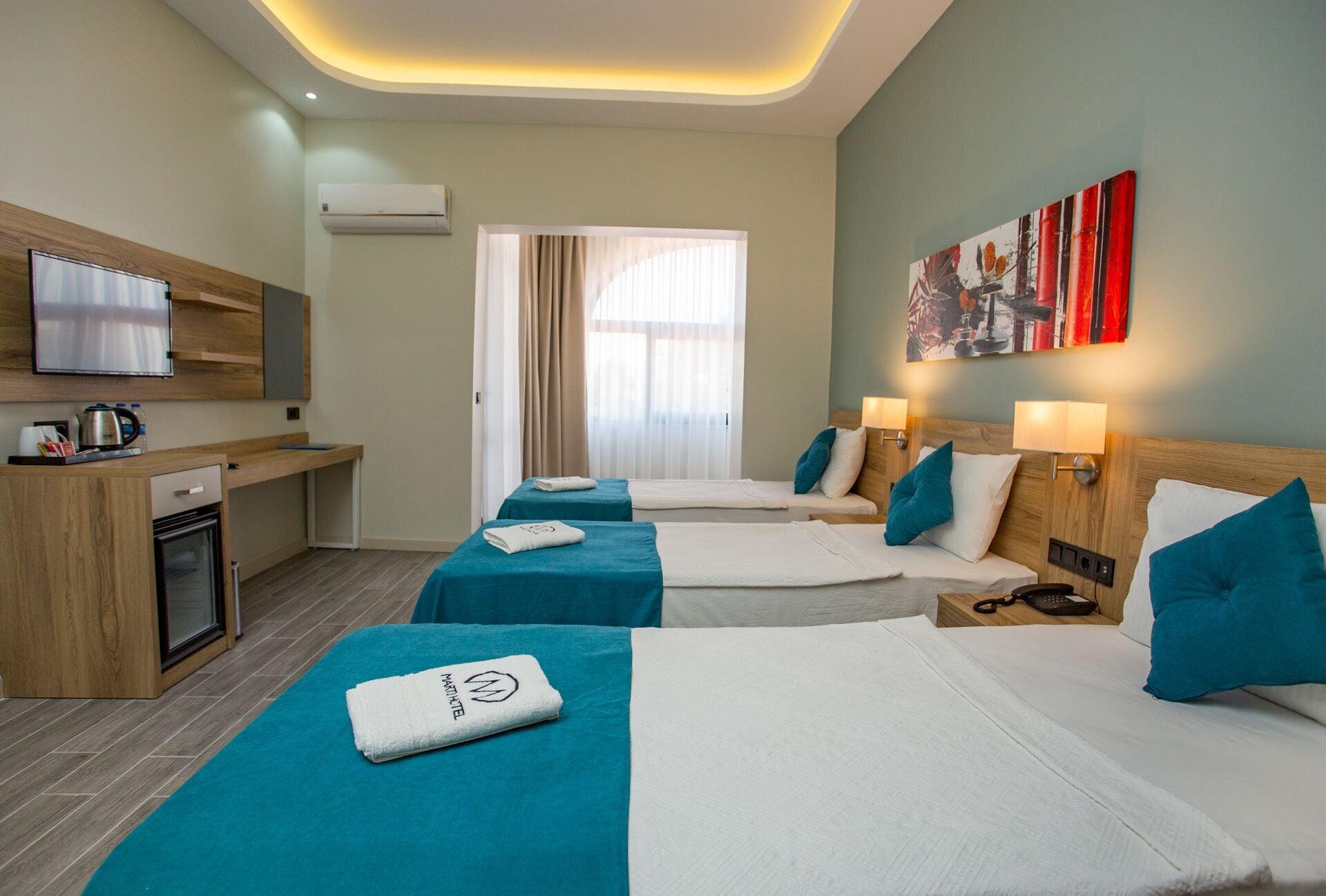 Marti Prime Beach Hotel Kusadasi Exterior photo