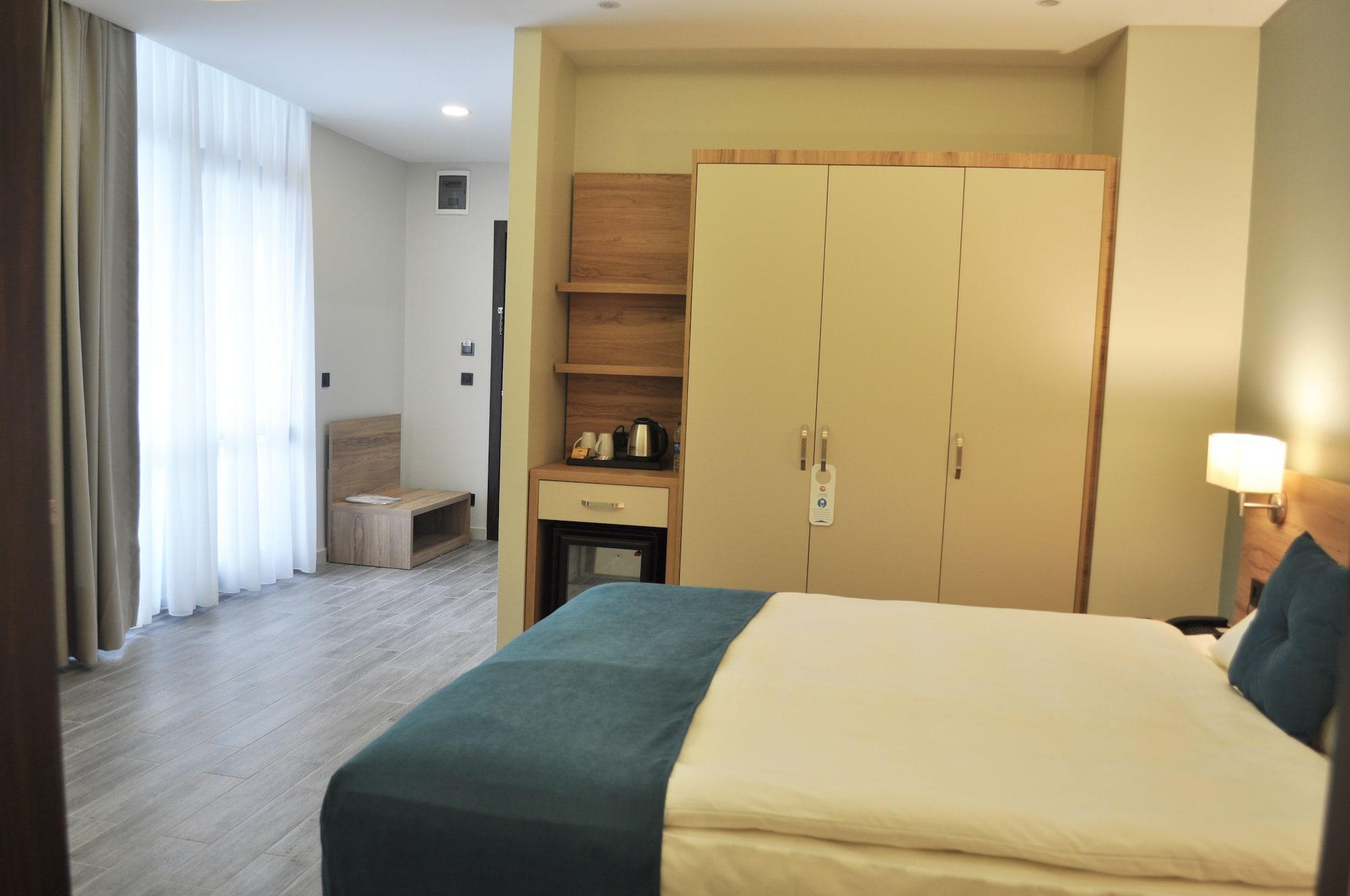 Marti Prime Beach Hotel Kusadasi Exterior photo