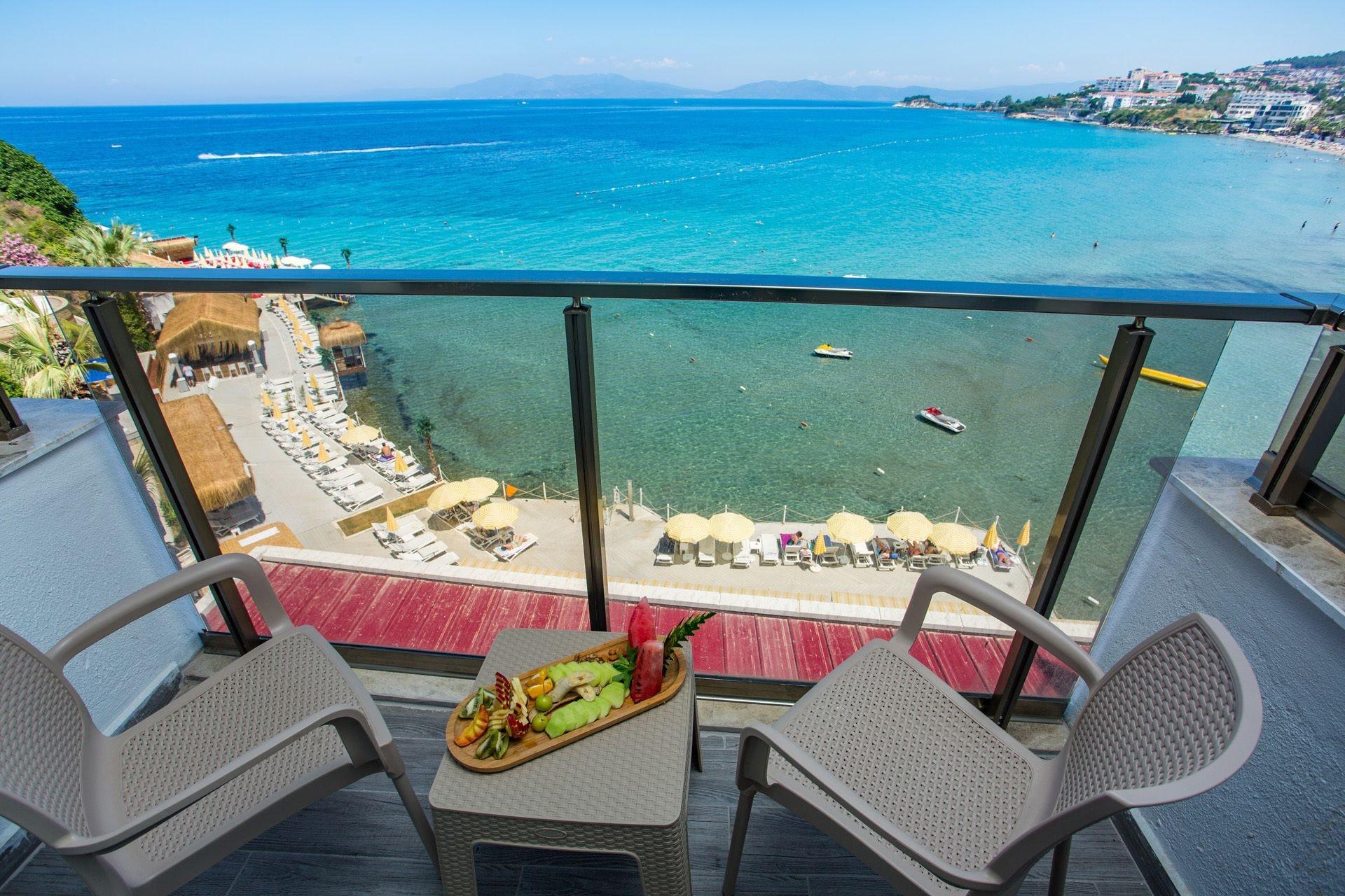 Marti Prime Beach Hotel Kusadasi Exterior photo