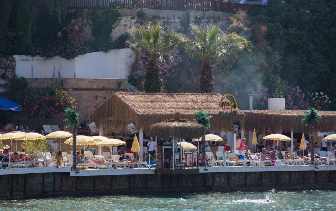 Marti Prime Beach Hotel Kusadasi Exterior photo